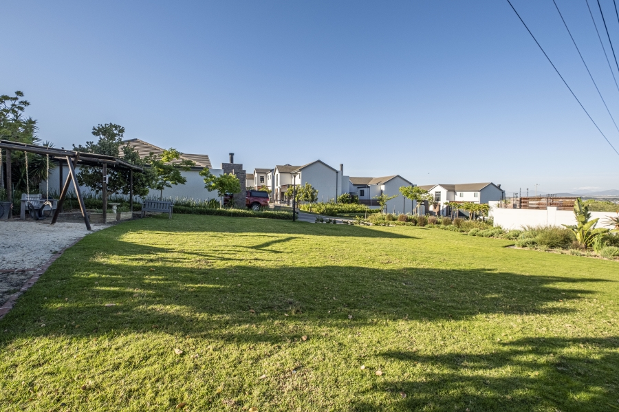 3 Bedroom Property for Sale in Langeberg Ridge Western Cape